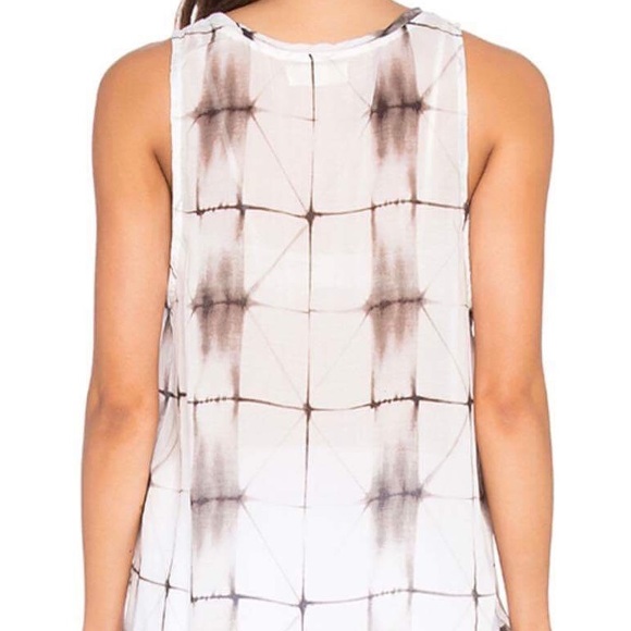 🍃💗Anthropologie Abstract Semi-Sheer Tank - Picture 3 of 7